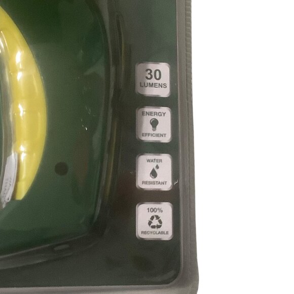 Rechargeable 4 LED Flashlight Go Green 30 Lumens Brightest Energy Efficient NEW - Picture 3 of 8